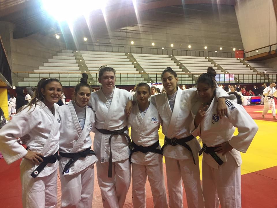 L'équipe féminine de Metz Judo aux Championnats de France par équipes L'équipe féminine de Metz Judo aux Championnats de France par équipes